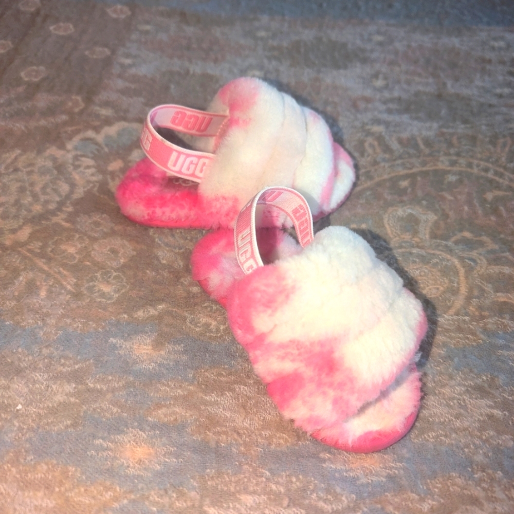 UGG Toddler FLuff Yeah Slide